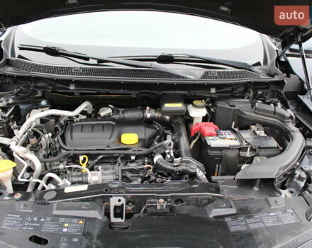 Серый Рено Kadjar, объемом двигателя 1.6 л и пробегом 92 тыс. км за 17500 $, фото 13 на Automoto.ua