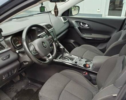 Серый Рено Kadjar, объемом двигателя 1.5 л и пробегом 277 тыс. км за 14600 $, фото 12 на Automoto.ua