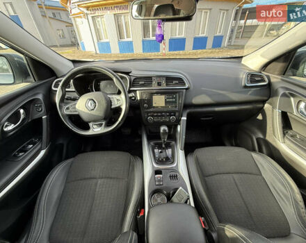 Сірий Рено Kadjar, об'ємом двигуна 1.46 л та пробігом 275 тис. км за 12900 $, фото 47 на Automoto.ua
