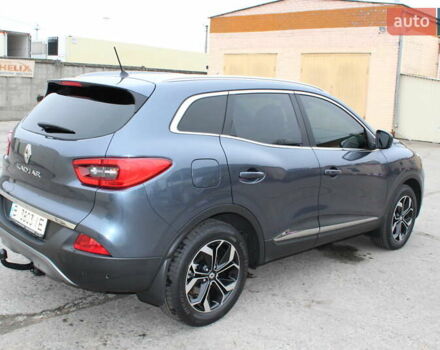 Серый Рено Kadjar, объемом двигателя 1.6 л и пробегом 92 тыс. км за 17500 $, фото 9 на Automoto.ua