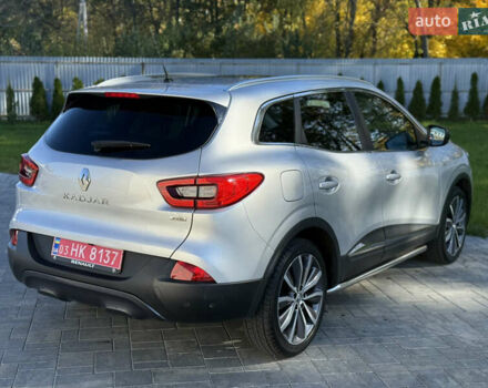 Серый Рено Kadjar, объемом двигателя 1.6 л и пробегом 171 тыс. км за 17999 $, фото 7 на Automoto.ua