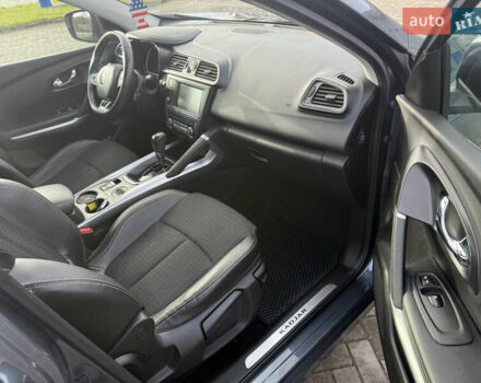 Сірий Рено Kadjar, об'ємом двигуна 1.46 л та пробігом 275 тис. км за 12900 $, фото 28 на Automoto.ua