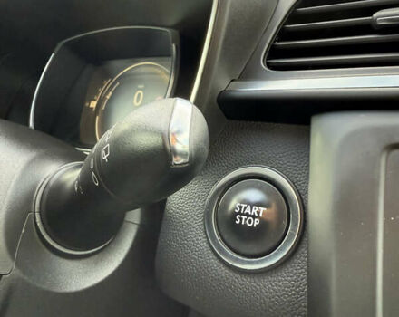 Сірий Рено Kadjar, об'ємом двигуна 1.46 л та пробігом 275 тис. км за 12900 $, фото 38 на Automoto.ua