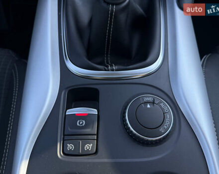 Серый Рено Kadjar, объемом двигателя 1.6 л и пробегом 171 тыс. км за 17999 $, фото 28 на Automoto.ua