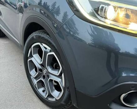 Серый Рено Kadjar, объемом двигателя 1.46 л и пробегом 275 тыс. км за 14600 $, фото 5 на Automoto.ua
