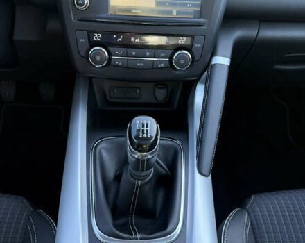 Серый Рено Kadjar, объемом двигателя 1.6 л и пробегом 171 тыс. км за 17999 $, фото 29 на Automoto.ua