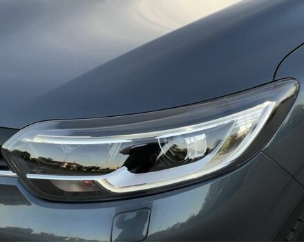 Серый Рено Kadjar, объемом двигателя 1.5 л и пробегом 234 тыс. км за 14700 $, фото 5 на Automoto.ua