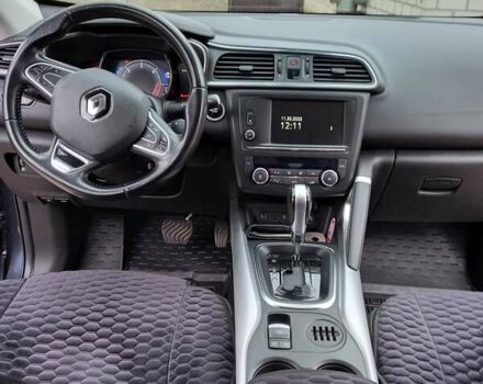 Серый Рено Kadjar, объемом двигателя 1.46 л и пробегом 225 тыс. км за 16500 $, фото 5 на Automoto.ua