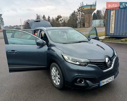 Серый Рено Kadjar, объемом двигателя 1.6 л и пробегом 238 тыс. км за 15800 $, фото 1 на Automoto.ua