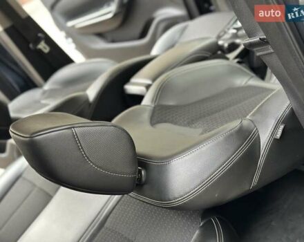 Серый Рено Kadjar, объемом двигателя 1.5 л и пробегом 167 тыс. км за 15850 $, фото 5 на Automoto.ua