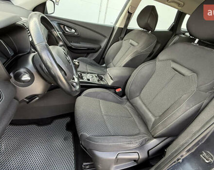Серый Рено Kadjar, объемом двигателя 1.6 л и пробегом 245 тыс. км за 15000 $, фото 19 на Automoto.ua