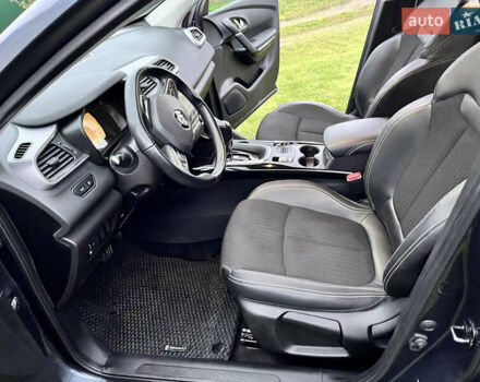 Серый Рено Kadjar, объемом двигателя 1.46 л и пробегом 196 тыс. км за 16700 $, фото 18 на Automoto.ua