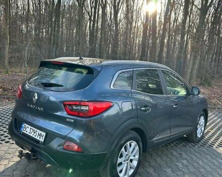 Серый Рено Kadjar, объемом двигателя 1.46 л и пробегом 307 тыс. км за 15500 $, фото 3 на Automoto.ua