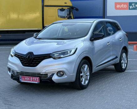 Серый Рено Kadjar, объемом двигателя 1.5 л и пробегом 142 тыс. км за 15750 $, фото 5 на Automoto.ua