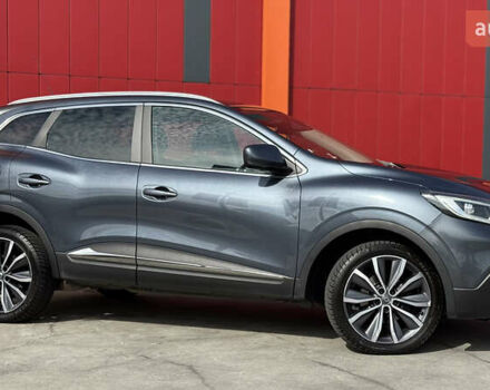Серый Рено Kadjar, объемом двигателя 1.6 л и пробегом 245 тыс. км за 15000 $, фото 8 на Automoto.ua