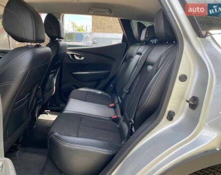 Серый Рено Kadjar, объемом двигателя 1.46 л и пробегом 121 тыс. км за 16990 $, фото 9 на Automoto.ua