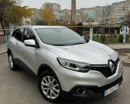 Серый Рено Kadjar, объемом двигателя 1.46 л и пробегом 124 тыс. км за 17200 $, фото 10 на Automoto.ua