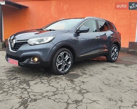 Серый Рено Kadjar, объемом двигателя 1.5 л и пробегом 215 тыс. км за 15300 $, фото 1 на Automoto.ua