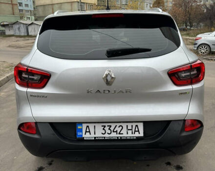 Серый Рено Kadjar, объемом двигателя 1.46 л и пробегом 124 тыс. км за 17200 $, фото 27 на Automoto.ua