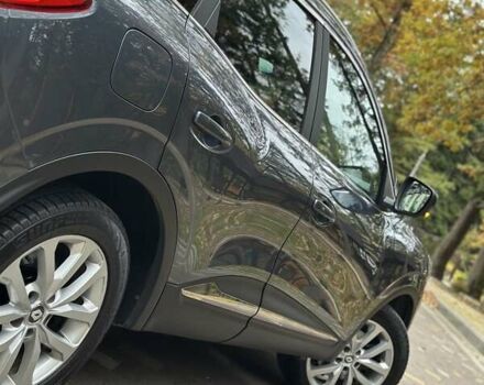 Серый Рено Kadjar, объемом двигателя 1.5 л и пробегом 167 тыс. км за 15850 $, фото 71 на Automoto.ua