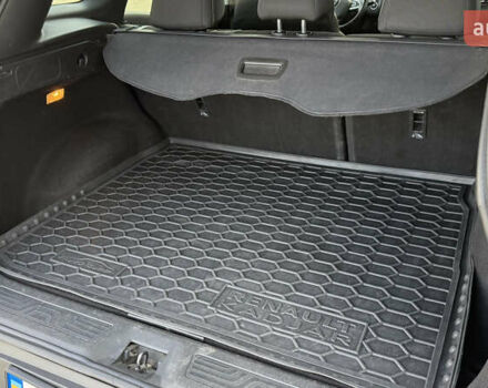 Серый Рено Kadjar, объемом двигателя 1.6 л и пробегом 245 тыс. км за 15000 $, фото 40 на Automoto.ua