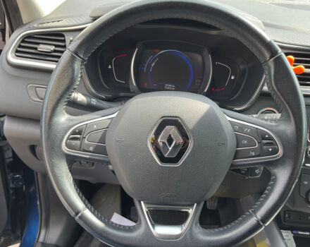 Серый Рено Kadjar, объемом двигателя 1.5 л и пробегом 57 тыс. км за 18800 $, фото 14 на Automoto.ua