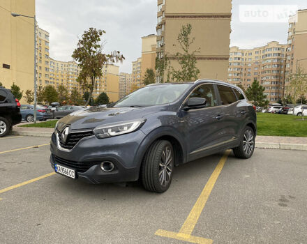 Серый Рено Kadjar, объемом двигателя 1.5 л и пробегом 250 тыс. км за 14500 $, фото 2 на Automoto.ua