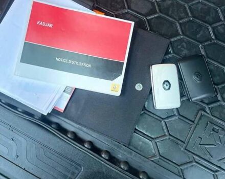 Серый Рено Kadjar, объемом двигателя 1.46 л и пробегом 246 тыс. км за 16400 $, фото 10 на Automoto.ua