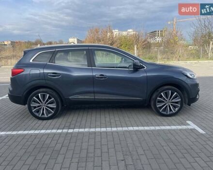 Серый Рено Kadjar, объемом двигателя 1.46 л и пробегом 225 тыс. км за 14950 $, фото 2 на Automoto.ua