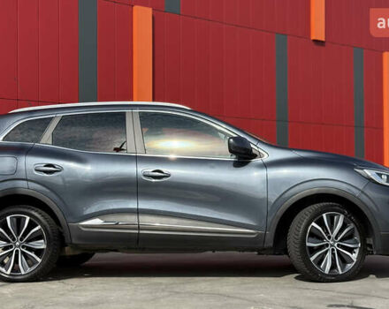 Серый Рено Kadjar, объемом двигателя 1.6 л и пробегом 245 тыс. км за 15000 $, фото 7 на Automoto.ua