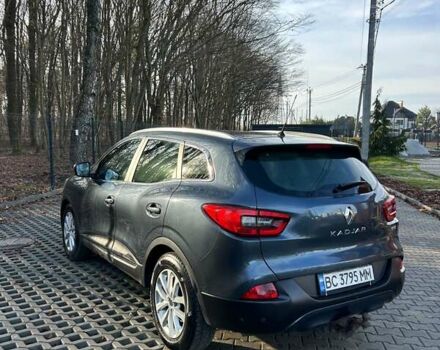 Серый Рено Kadjar, объемом двигателя 1.46 л и пробегом 307 тыс. км за 15500 $, фото 1 на Automoto.ua