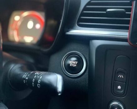 Серый Рено Kadjar, объемом двигателя 1.46 л и пробегом 246 тыс. км за 16400 $, фото 5 на Automoto.ua