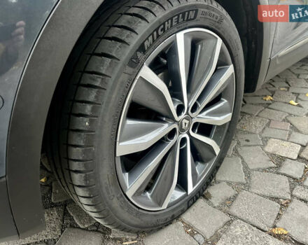 Рено Kadjar 2016 в Луцке на Automoto.ua Серый Рено Kadjar, объемом двигателя 1.6 л и пробегом 139 тыс. км за 17900 $, фото 11 на Automoto.ua