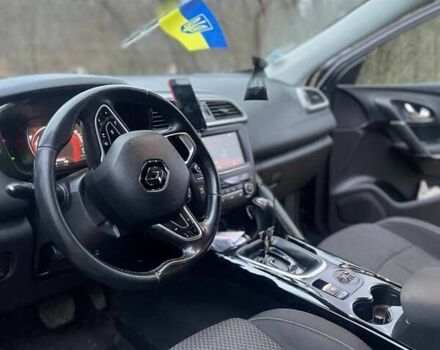 Серый Рено Kadjar, объемом двигателя 1.46 л и пробегом 246 тыс. км за 16499 $, фото 20 на Automoto.ua