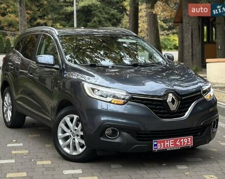 Серый Рено Kadjar, объемом двигателя 1.5 л и пробегом 167 тыс. км за 15850 $, фото 57 на Automoto.ua