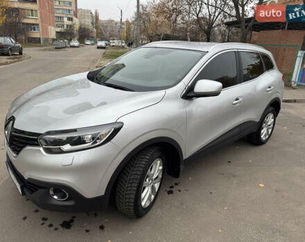 Серый Рено Kadjar, объемом двигателя 1.46 л и пробегом 124 тыс. км за 17200 $, фото 4 на Automoto.ua