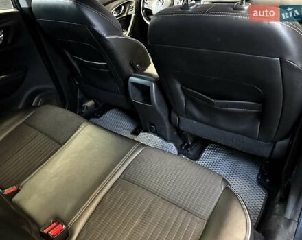 Рено Kadjar 2016 в Киеве на Automoto.ua Серый Рено Kadjar, объемом двигателя 1.5 л и пробегом 285 тыс. км за 13800 $, фото 26 на Automoto.ua