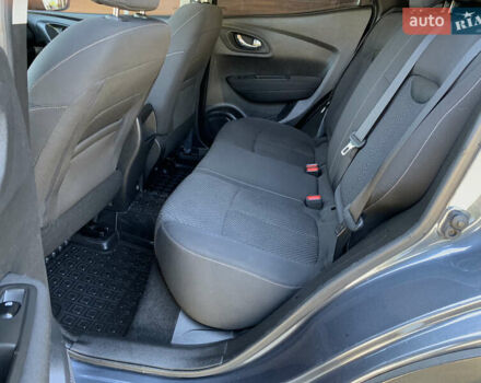 Серый Рено Kadjar, объемом двигателя 1.5 л и пробегом 247 тыс. км за 15555 $, фото 28 на Automoto.ua