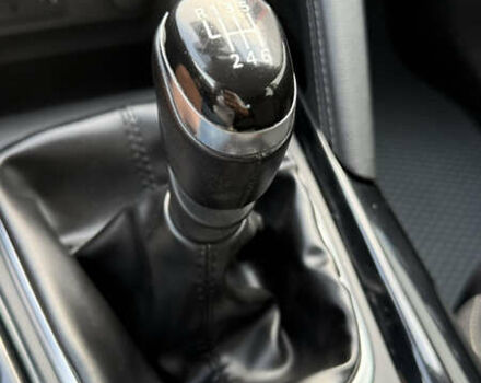 Серый Рено Kadjar, объемом двигателя 1.6 л и пробегом 245 тыс. км за 15000 $, фото 32 на Automoto.ua