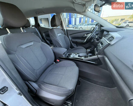 Серый Рено Kadjar, объемом двигателя 1.5 л и пробегом 142 тыс. км за 15750 $, фото 42 на Automoto.ua