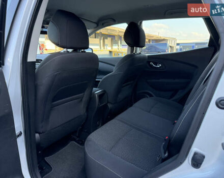 Серый Рено Kadjar, объемом двигателя 1.5 л и пробегом 142 тыс. км за 15750 $, фото 34 на Automoto.ua