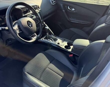 Серый Рено Kadjar, объемом двигателя 1.46 л и пробегом 121 тыс. км за 16999 $, фото 8 на Automoto.ua