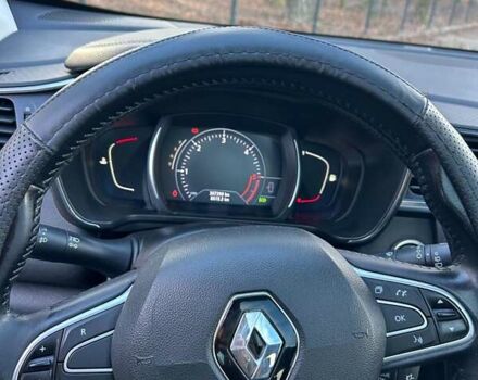 Серый Рено Kadjar, объемом двигателя 1.46 л и пробегом 307 тыс. км за 15500 $, фото 18 на Automoto.ua