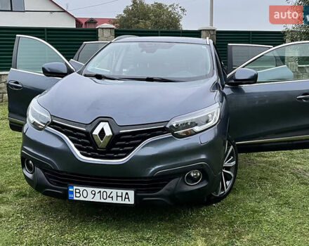 Серый Рено Kadjar, объемом двигателя 1.46 л и пробегом 196 тыс. км за 16700 $, фото 16 на Automoto.ua