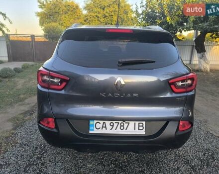 Серый Рено Kadjar, объемом двигателя 1.46 л и пробегом 280 тыс. км за 14600 $, фото 3 на Automoto.ua