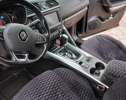 Серый Рено Kadjar, объемом двигателя 1.46 л и пробегом 225 тыс. км за 16500 $, фото 11 на Automoto.ua