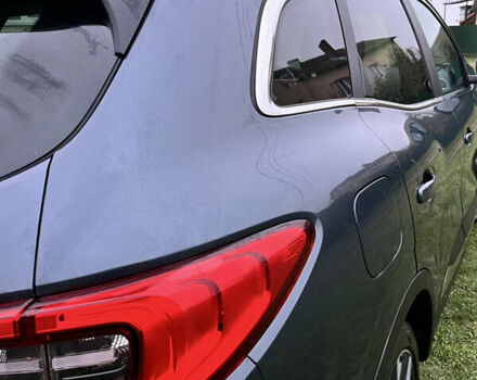Серый Рено Kadjar, объемом двигателя 1.46 л и пробегом 196 тыс. км за 16700 $, фото 10 на Automoto.ua