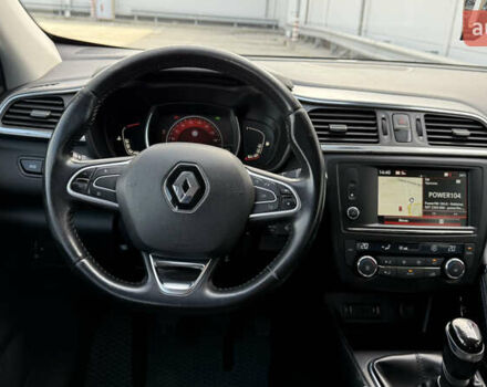 Серый Рено Kadjar, объемом двигателя 1.6 л и пробегом 245 тыс. км за 15000 $, фото 52 на Automoto.ua