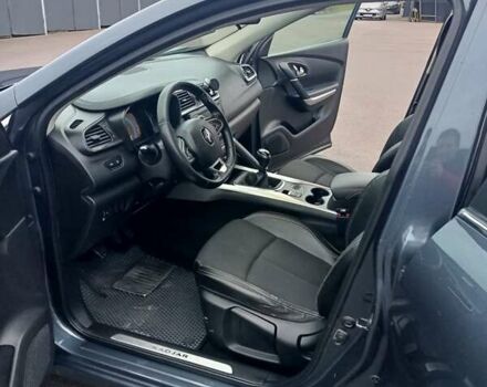 Серый Рено Kadjar, объемом двигателя 1.6 л и пробегом 238 тыс. км за 15800 $, фото 20 на Automoto.ua