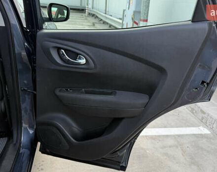 Серый Рено Kadjar, объемом двигателя 1.6 л и пробегом 245 тыс. км за 15000 $, фото 42 на Automoto.ua